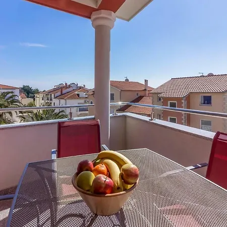 Apartman Kp Medulin Exterior foto