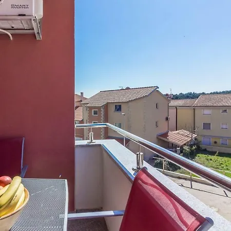 Apartman Kp Medulin Exterior foto