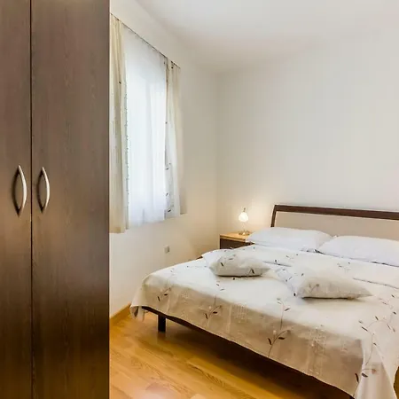 Apartman Kp Medulin Exterior foto