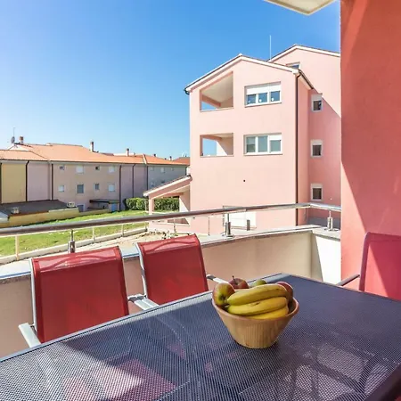 Apartman Kp Medulin Exterior foto