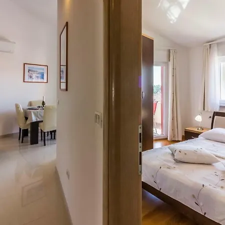 Apartman Kp Medulin Exterior foto