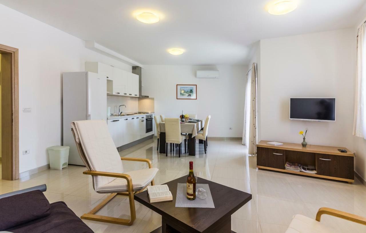 Kp Apartment *