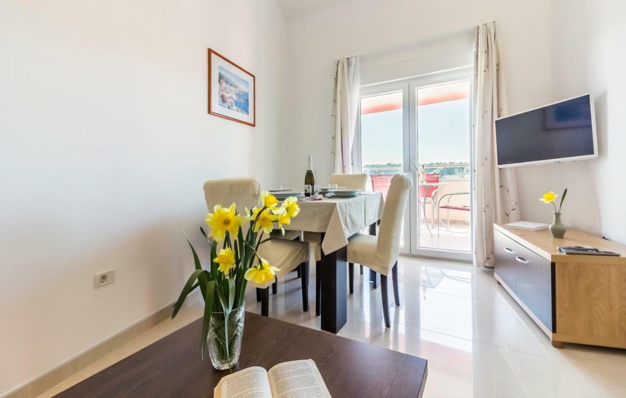 Apartment Kp Medulin